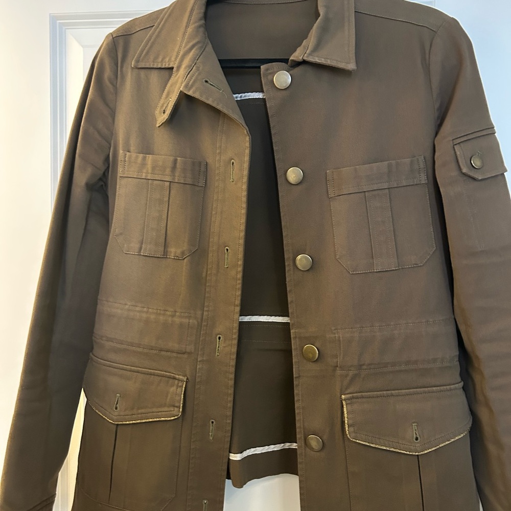 Veronica Beard Brown Utility Jacket with Classic Collar